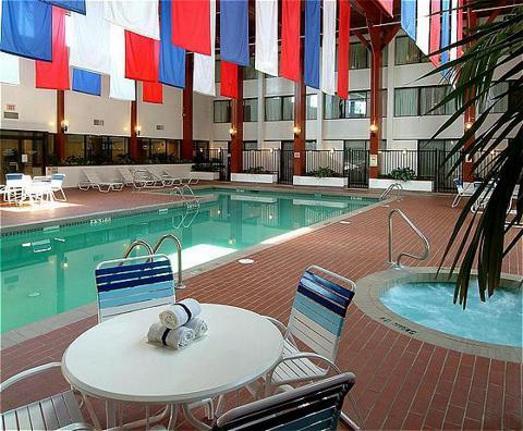 Hotel Express Boston By Ihg Brockton